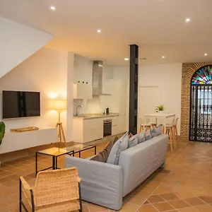 apartamentos-casa-tuli-a.es-andalucia.com/